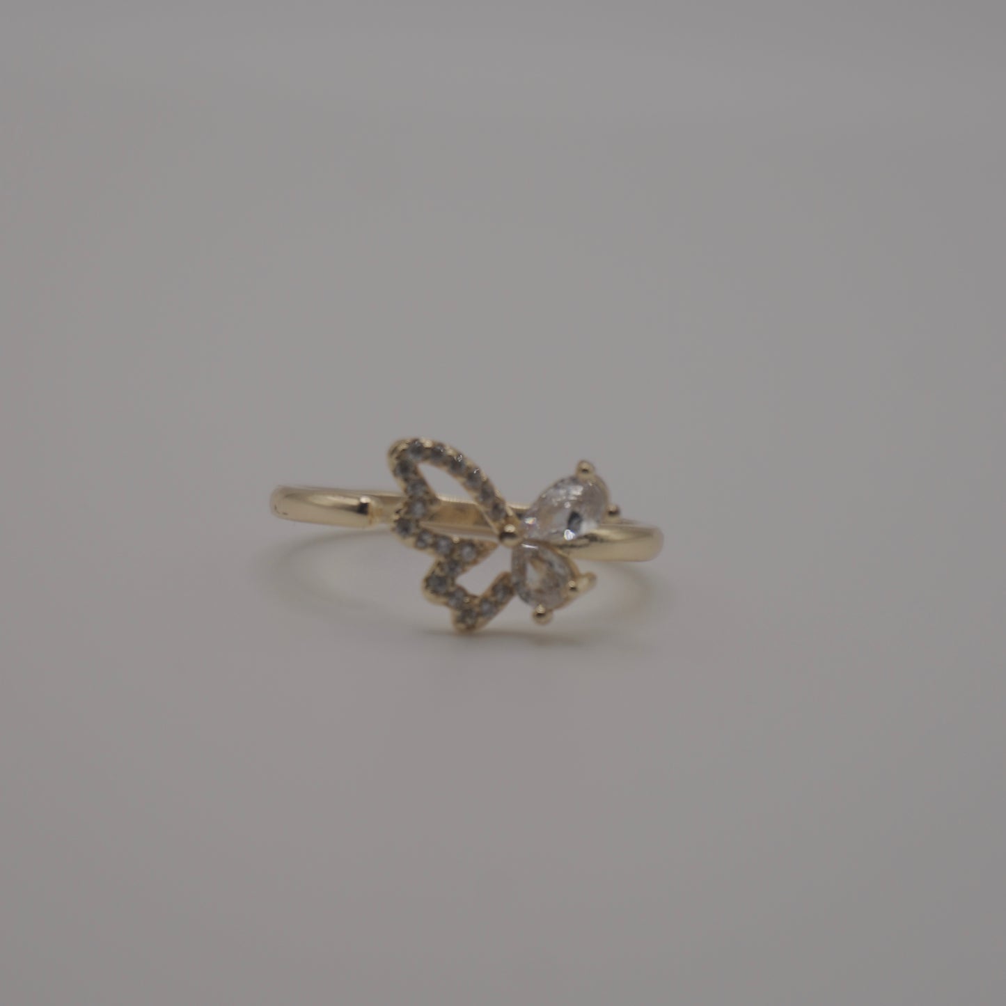 Butterfly ring